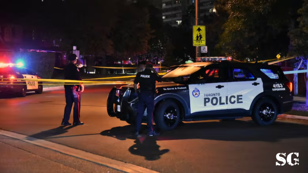 Toronto Pub Shooting and 12 Injured, Suspect at Large